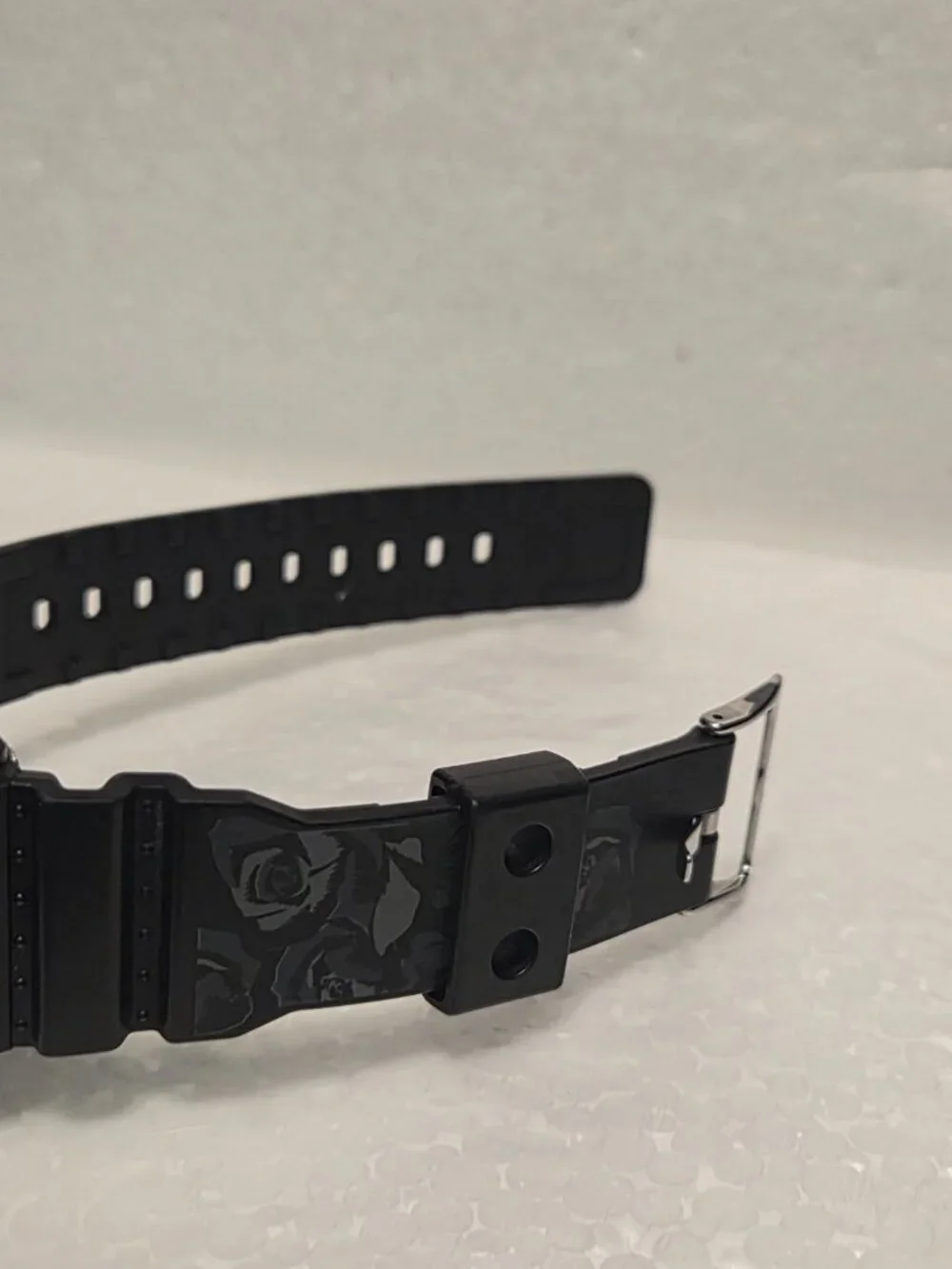 Casio G Shock Floral print series in great shape.